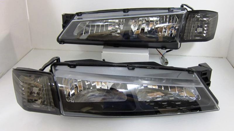 Nissan Silvia S14 240Sx 200sx Kouki  JDM Black Head Lights With Corner lights 1996 - 1998